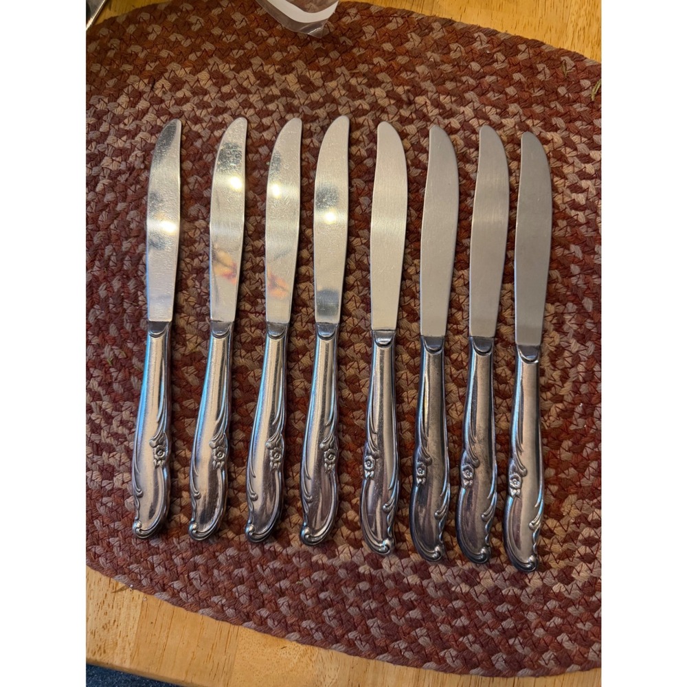 Set‎ of 8 Rogers & Bro Exquisite
1957 Silverplate Modern Hollow
Dinner Knives